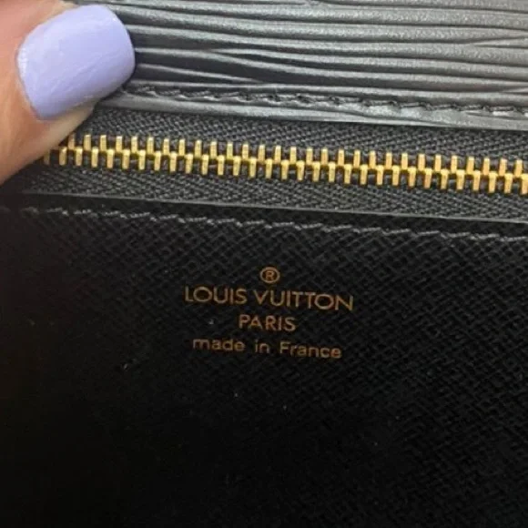 🔴SOLD🔴 Louis Vuitton Monceau Black Epi Leather - Picture 14 of 15